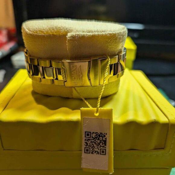 Invicta Pro Diver Automatic Men's Watch - 47mm, Gold (35339) - Picture 5 of 8